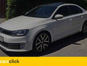 Обзор стильного и надежного автомобиля Фольксваген Джетта 2013 года