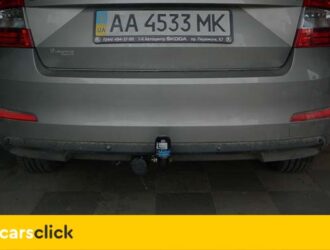 Фаркоп на Шкоду Октавия А7: особенности установки