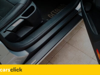 Накладки на пороги Шкода Октавия А5: как выбрать и как установить