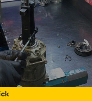 Замена и ремонт компрессора кондиционера в Шкода Октавия А7