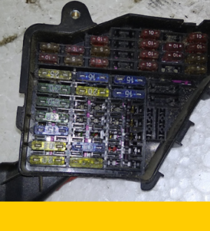 Как расшифровать карту предохранителей в Audi A4 B5