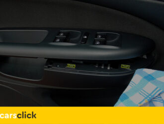 Как снять обшивку двери в Шкода Октавия А5