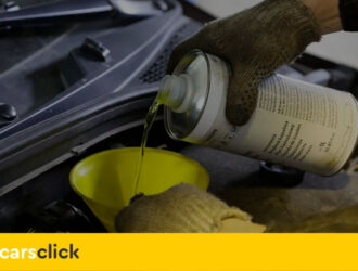 Замена тормозной жидкости в автомобиле Шкода Октавия А7