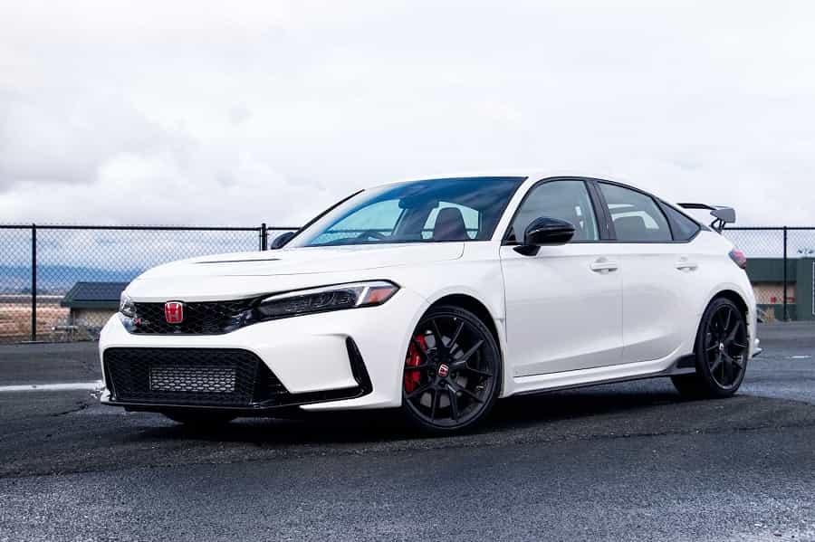 Разбираемся в плюсах и минусах низкопрофильной резины – carsclick.ru