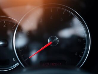 Как проверить пробег автомобиля: способы и лайфхаки